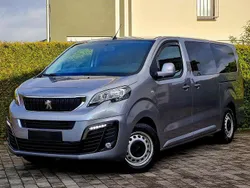 Grau artense Gebraucht 2021 Peugeot Traveller Business-Line Van / Kleinbus | 27.499 €
