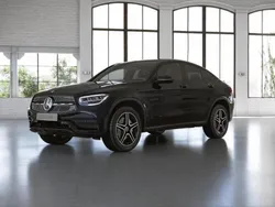 Obsidianschwarz metallic Gebraucht 2022 Mercedes GLC300e AMG Coupé | 47.289 € (Fairer Preis)