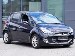 Stone black Gebraucht 2011 Hyundai ix20 Comfort Van / Kleinbus | 5.480 € (Etwas zu teuer)