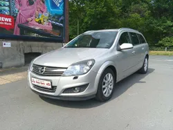 Pannacotta Gebraucht 2008 Opel Astra Kombi | 2.350 € (Fairer Preis)