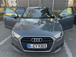 Grau Gebraucht 2017 Audi A3 Design Limousine | 14.700 € (Fairer Preis)