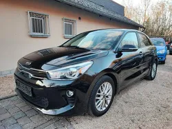 Schwarz Gebraucht 2018 Kia Rio DREAM-TEAM Edition Limousine | 9.690 € (Guter Preis)