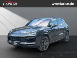 Metallic Gebraucht 2020 Porsche Cayenne Turbo S SUV | 79.900 € (Superpreis)