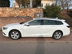 Weiß Gebraucht 2018 Opel Insignia Business Edition Kombi | 12.950 € (Fairer Preis)