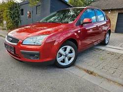 Orange Gebraucht 2006 Ford Focus Style Limousine | 3.999 € (Fairer Preis)