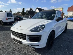 Weiß Gebraucht 2016 Porsche Cayenne GTS Sport SUV | 45.990 € (Teuer)