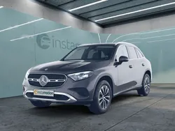 Grau Gebraucht 2023 Mercedes GLC200 Advanced SUV | 50.650 € (Fairer Preis)