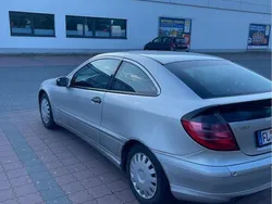 Silber Gebraucht 2002 Mercedes C180 Coupé | 1.250 € (Superpreis)