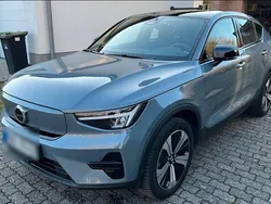 Grau Gebraucht 2023 Volvo EC40 Plus SUV | 33.777 € (Guter Preis)