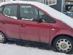 Rot Gebraucht 1999 Mercedes A160 Classic Van / Kleinbus | 600 € (Guter Preis)