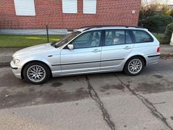 Silber Gebraucht 2002 BMW 325 Sport Line Kombi | 2.650 € (Guter Preis)