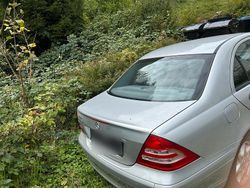 Grau Gebraucht 2001 Mercedes C180 Limousine | 1.700 €