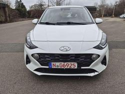 Polar white / sol Gebraucht 2020 Hyundai i10 Select Kleinwagen | 7.990 € (Fairer Preis)