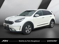 Snow white Gebraucht 2018 Kia Niro Spirit SUV | 15.800 € (Guter Preis)