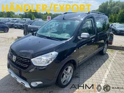 Schwarz Gebraucht 2019 Dacia Dokker Stepway Van | 7.500 € (Superpreis)