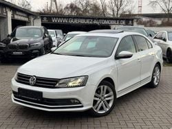 Weiß Gebraucht 2016 VW Jetta Limousine | 9.650 € (Teuer)