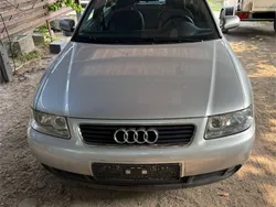 Silber Gebraucht 2000 Audi A3 Ambiente Limousine | 1.500 € (Fairer Preis)