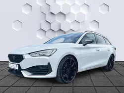 Weiß Gebraucht 2021 Cupra Leon VZ Kombi | 32.940 € (Etwas zu teuer)