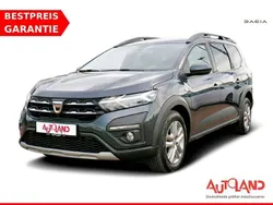 Grau Gebraucht 2022 Dacia Jogger Comfort Van / Kleinbus | 19.950 € (Etwas zu teuer)