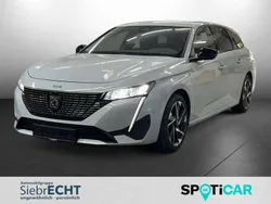 Weiß (metallic) Gebraucht 2023 Peugeot 308 Allure Kombi | 23.470 € (Fairer Preis)