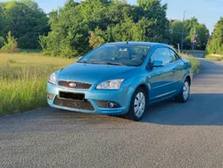 Blau Gebraucht 2007 Ford Focus Cabriolet Cabrio | 2.500 € (Guter Preis)