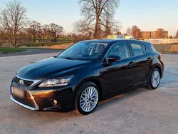 Schwarz Gebraucht 2016 Lexus CT200h Executive Line Limousine | 16.990 € (Etwas zu teuer)