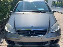 Gold Gebraucht 2007 Mercedes A150 Elegance Limousine | 3.400 € (Fairer Preis)