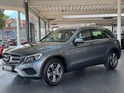 Grau Gebraucht 2016 Mercedes GLC220 SUV | 23.950 € (Fairer Preis)