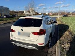 Weiß Gebraucht 2013 BMW X1 SUV | 7.300 € (Etwas zu teuer)