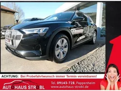 Brillantschwarz Gebraucht 2021 Audi e-tron Basis SUV | 24.350 € (Fairer Preis)
