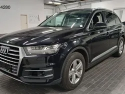 Black metallic Gebraucht 2019 Audi Q7 Sport SUV | 30.490 €