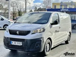 Kaolin weiß (metallic) Gebraucht 2024 Peugeot Expert S Van | 26.990 € (Fairer Preis)
