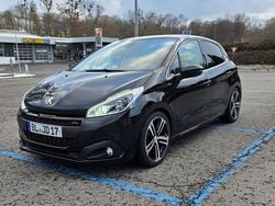 Schwarz Gebraucht 2017 Peugeot 208 Allure Kleinwagen | 8.499 € (Fairer Preis)