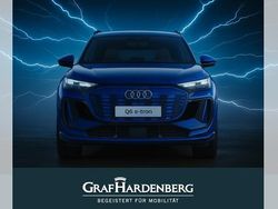 Beige (ascariblau metallic) Neu 2025 Audi Q6 e-tron Performance SUV | 72.228 € (Superpreis)