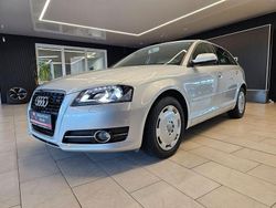 Silber Gebraucht 2011 Audi A3 Sportback Attraction Kleinwagen | 10.990 € (Etwas zu teuer)