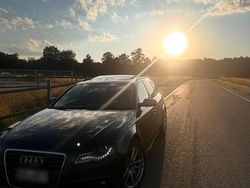 Grau Gebraucht 2010 Audi A4 Kombi | 7.500 € (Fairer Preis)