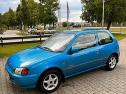 Blau Gebraucht 1997 Toyota Starlet Kleinwagen | 2.650 €