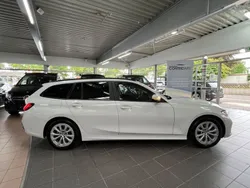 Alpinweiss 3 Gebraucht 2022 BMW 318 Advantage Kombi | 27.950 € (Fairer Preis)