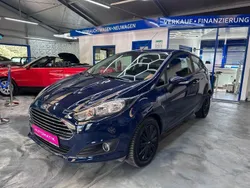 Blau Gebraucht 2015 Ford Fiesta Trend Kleinwagen | 9.600 € (Fairer Preis)