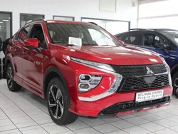 Rot Gebraucht 2023 Mitsubishi Eclipse Cross Plus SUV | 38.980 €