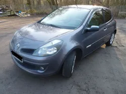 Blau Gebraucht 2007 Renault Clio II Initiale Limousine | 3.750 € (Etwas zu teuer)