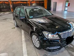 Schwarz Gebraucht 2013 Mercedes C200 Kombi | 10.000 € (Fairer Preis)