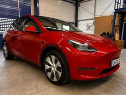 Rot Gebraucht 2022 Tesla Model Y Long Range SUV | 43.971 €