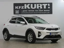 Weiß Gebraucht 2018 Kia Stonic Spirit SUV | 10.950 € (Guter Preis)