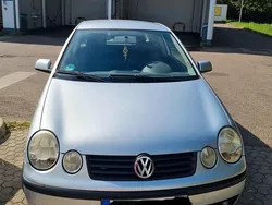 Silber Gebraucht 2002 VW Polo Kleinwagen | 600 € (Guter Preis)