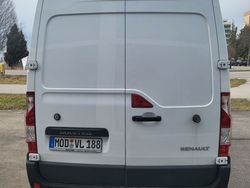 Weiß Gebraucht 2021 Renault Master Basis Van | 25.000 € (Etwas zu teuer)