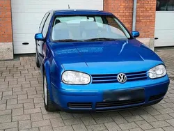 Blau Gebraucht 2000 VW Golf IV Kleinwagen | 4.000 € (Teuer)