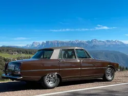 Braun Gebraucht 1977 Rover P6 Limousine | 16.900 €
