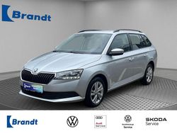 Brilliantsilber metallic (metallic) Gebraucht 2022 Skoda Fabia Ambition Kleinwagen | 14.390 € (Fairer Preis)