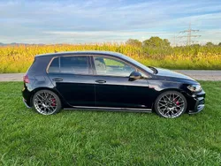Schwarz Gebraucht 2017 VW Golf VII GTI Limousine | 22.999 € (Etwas zu teuer)